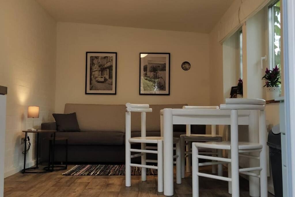 Fairschlafen - Gartenwohnung Buecken ภายนอก รูปภาพ
